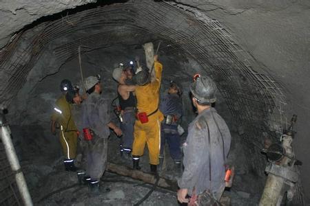 鄂温克工程爆破中的危险因素分析以及应对工程爆破危险的措施
